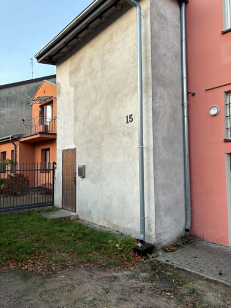 Licytacja nieruchomości Lokal mieszkalny o pow: 35,92m2 położony pod adresem : Nasielsk, ul. Rynek 15/7